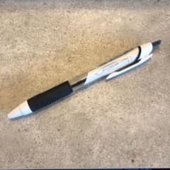 ジェットストリームボールペンのサムネイル
