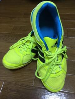 アディダス フットサルシューズ topsala 27.5㎝のサムネイル