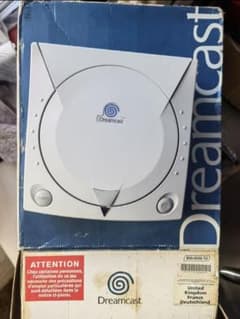 SEGA Dreamcast 本体 欧州版 箱付き 美品のサムネイル