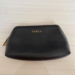 FURLA  フルラ　♡ ポーチのサムネイル