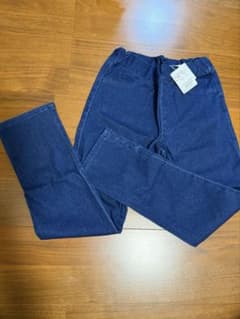 【新品未使用タグ付き】ミキハウス デニムパンツ 130cmのサムネイル