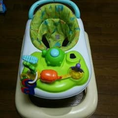 歩行器のサムネイル
