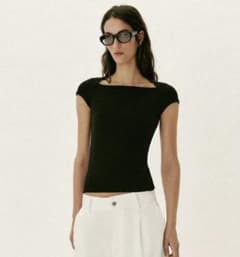 ZARA スクエアネック ボートネック 半袖Tシャツのサムネイル