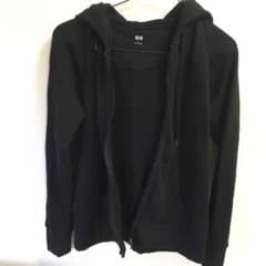 UNIQLO パーカー 未使用のサムネイル