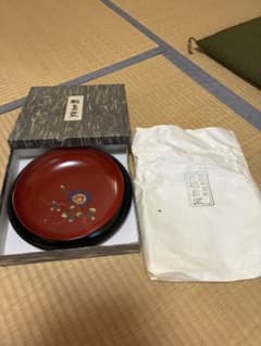 輪島塗 盆 菓子丸盆 漆器 花柄 共箱付きのサムネイル