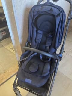 Cybex メリオ　2022年モデル　ホロやシートクッション取り外せる部分全てのサムネイル