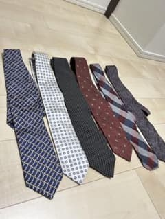 【美品】高級ブランドネクタイ 7点詰めPaul Stuartタケオキクチなどのサムネイル