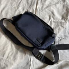 Tumiショルダーバッグのサムネイル