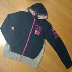 アディダス  パーカーのサムネイル