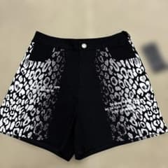 (*´꒳`*)黒の薄手のショートパンツです。ストレッチ素材で、ポケットありのサムネイル
