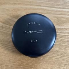 MAC スタジオフィックス パウダー プラス ファンデーション ＃NC35  …のサムネイル