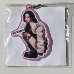 aespa KARINA ミニアクリルキーホルダーのサムネイル