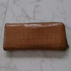 値下げ♡miumiu  長財布のサムネイル
