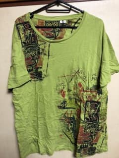 【GW価格！見逃すな！！】ユニクロ バスキアTシャツのサムネイル