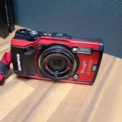 【Yuri様専用】OLYMPUS STYLUS TG-5 レッドのサムネイル