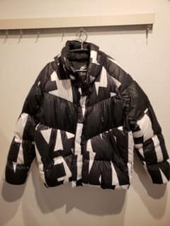 【美品】NIKE　ナイキ　ダウンジャケット　メンズのサムネイル