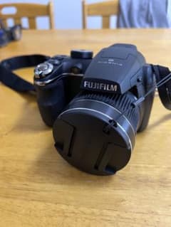 富士フイルム finepix s4000のサムネイル