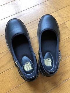 カジュアルシューズのサムネイル