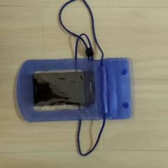 完全携帯防水ケース！スマホ、iPhone対応のサムネイル