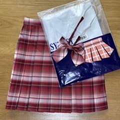 制服セット(スカート、半袖ブラウス、リボン)のサムネイル
