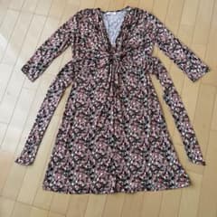 FIFILLES ワンピース　ニット地のサムネイル
