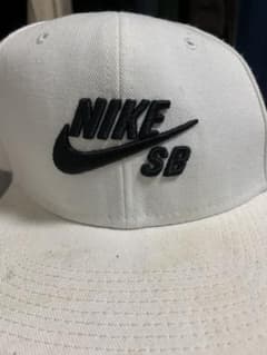NIKE ナイキ キャップのサムネイル