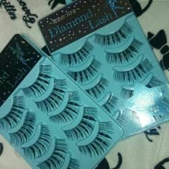 Diamond Lash セレブeyeのサムネイル