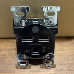 Panasonic 接地2P30A250V コンセント WF3630Bのサムネイル