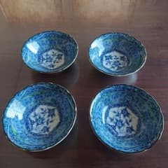 有田焼】昭峰窯 小皿 小鉢（藍〜青色）花柄 4枚 昭和レトロ 希少