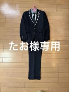 フォーマルスーツ ネクタイ・シャツ付きのサムネイル