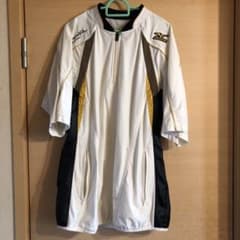 ミズノプロ半袖ウエアのサムネイル
