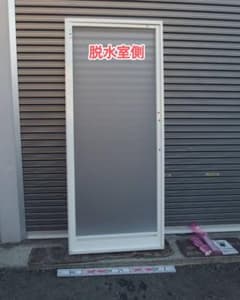 YKK AP 浴室ドア フルセット【右勝手】840x2031 未使用品 - メルカリ