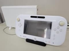 Nintendo Wii U 本体セット ホワイトのサムネイル
