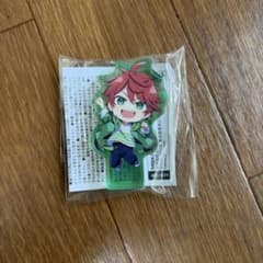 アクリルスタンド 赤髪のキャラクター　カラフルピーチ　じゃぱぱさんのサムネイル