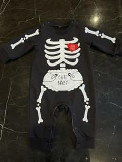 赤ちゃん本舗　ハロウィン　骨　ガイコツ　ロンパース　カバーオール　プレオールのサムネイル