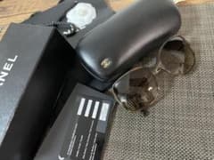 CHANEL，シャネル，サングラス，ブラウン，チェーンのサムネイル