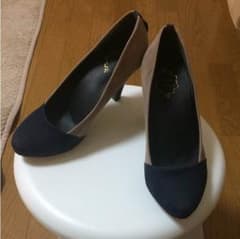レディース パンプスのサムネイル