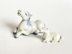 骨董　アンティーク　平戸焼　三川内　午年　ウマ　染付　白磁　馬　置物　箸置　筆架 m14354533840_1.jpg?1728472596