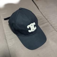 CELINE ブラック ベースボールキャップトリオンフ - メルカリ