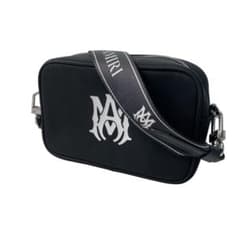 未使用 AMIRI MAカメラバッグ メンズショルダー AMBGCM1019 黒 未使用 AMIRI MAカメラバッグ メンズショルダー AMBGCM1019 黒 - メルカリ