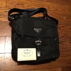 PRADA プラダ ショルダーバッグのサムネイル