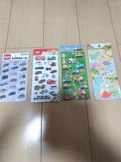 トミカ　はたらく車　恐竜　 シール 4枚セット