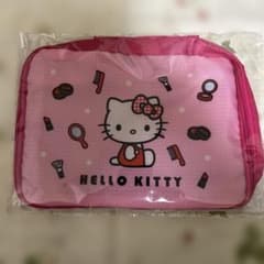 資生堂×ハローキティ トラベルポーチのサムネイル