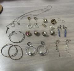 アクセサリー　まとめ売り　セット売り イヤリング ネックレス ブレスレットのサムネイル