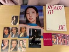TWICE READY TO BE 初回特典トレカ ポスター withmuu特典のサムネイル