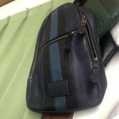 couch shoulder bag used few timesのサムネイル