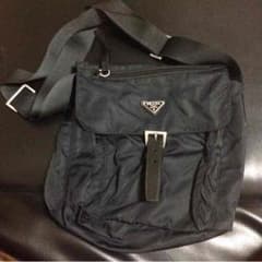 【専用】PRADA ショルダーバックのサムネイル