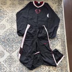 Nike ピステ・ウィンドブレーカー 上下セット　160（L）のサムネイル
