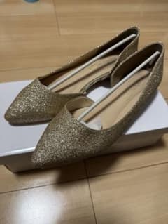 ゴールド グリッター ポインテッドトゥパンプスのサムネイル