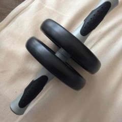 腹筋ローラーのサムネイル